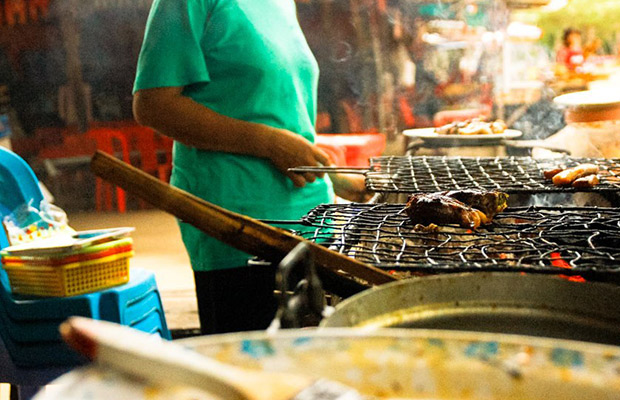 Amazing Phnom Penh Street Food Tour