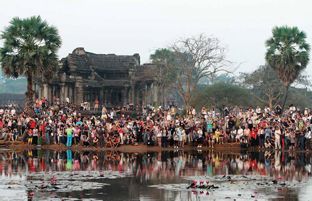 Discover Angkor Temple & Tonle Sap Lake